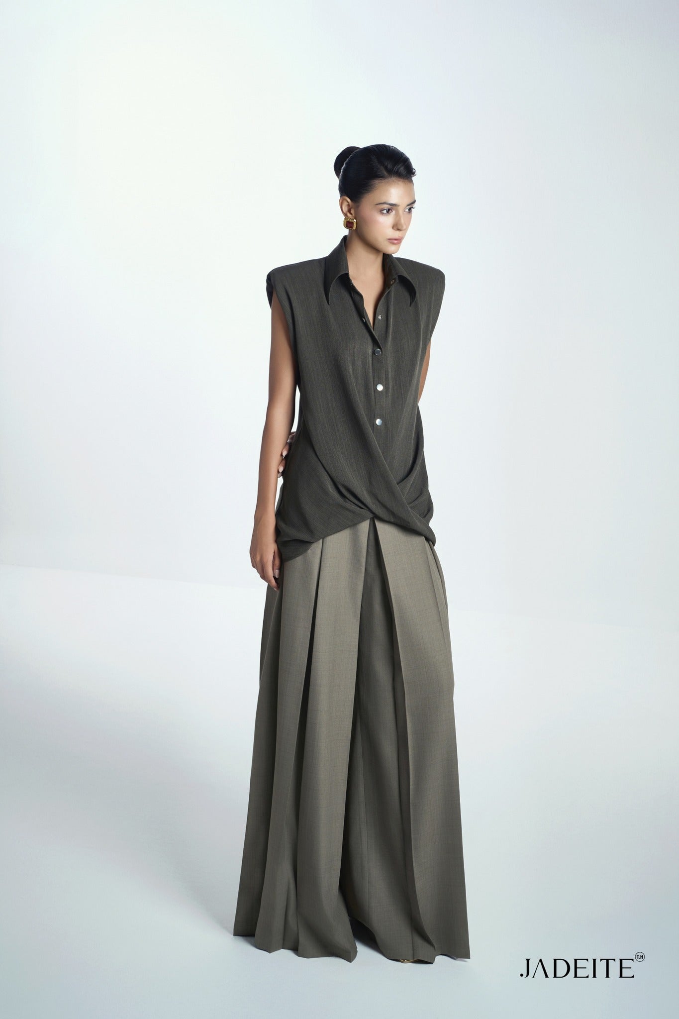 Twist Moss Green Shirt & Van Ash Grey Pants