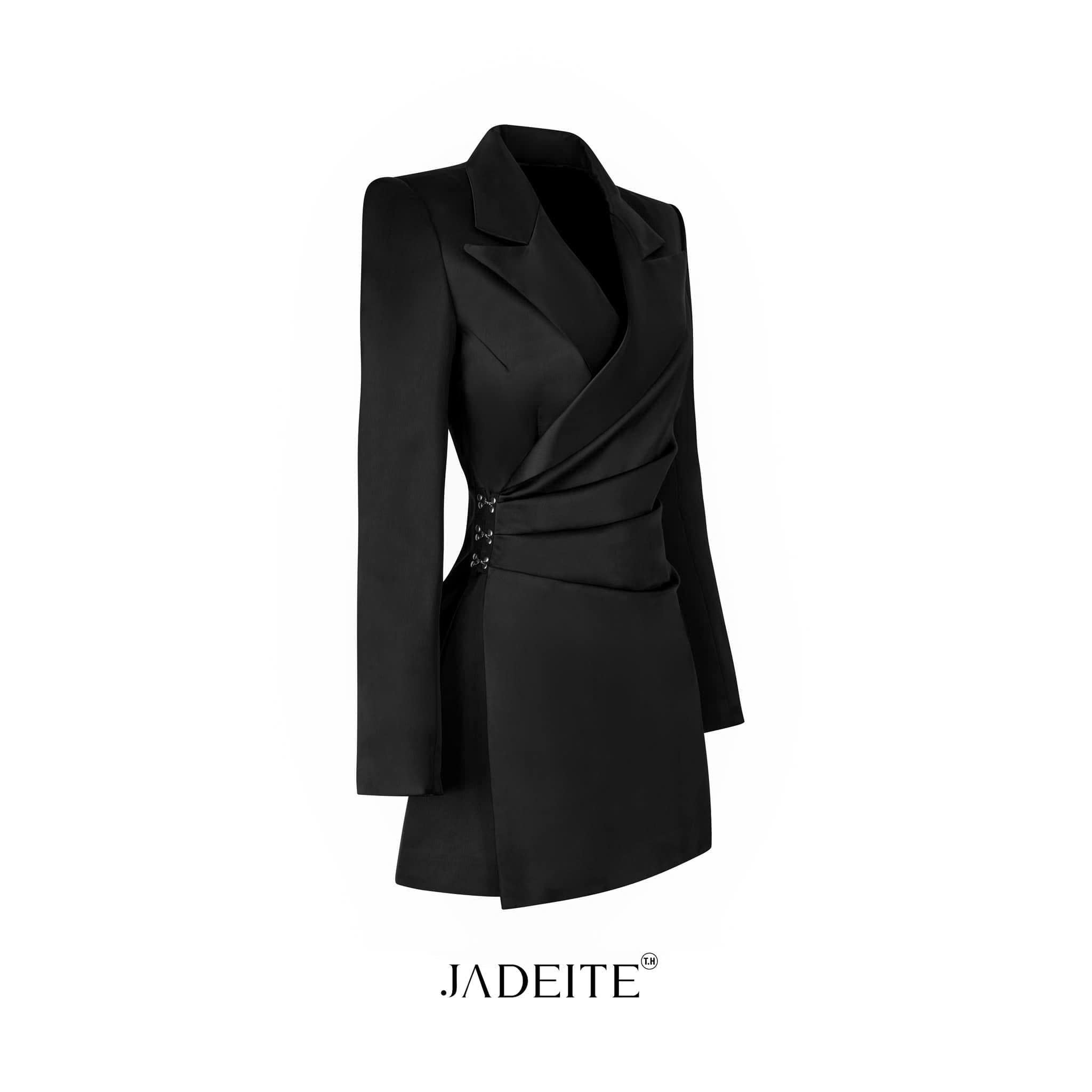 SELA VEST BLACK
